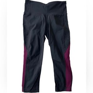 Athleta XS Cropped Leggings